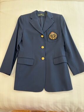 Embassy Row Vintage Wool Navy Crest Single-Breasted Women's Blazer